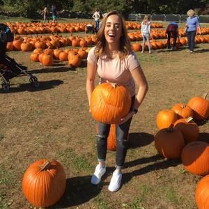 Meet your Posher, Flaminia